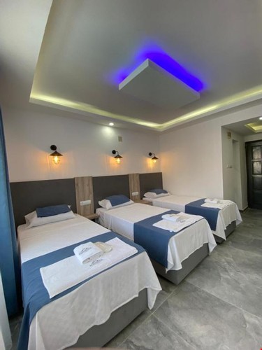 Standard Room (1 Person)