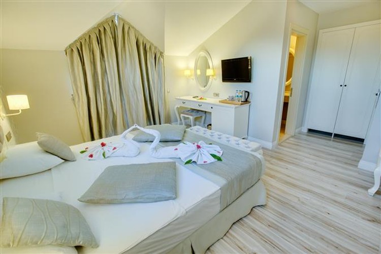 Deluxe Oda (Balkonlu)