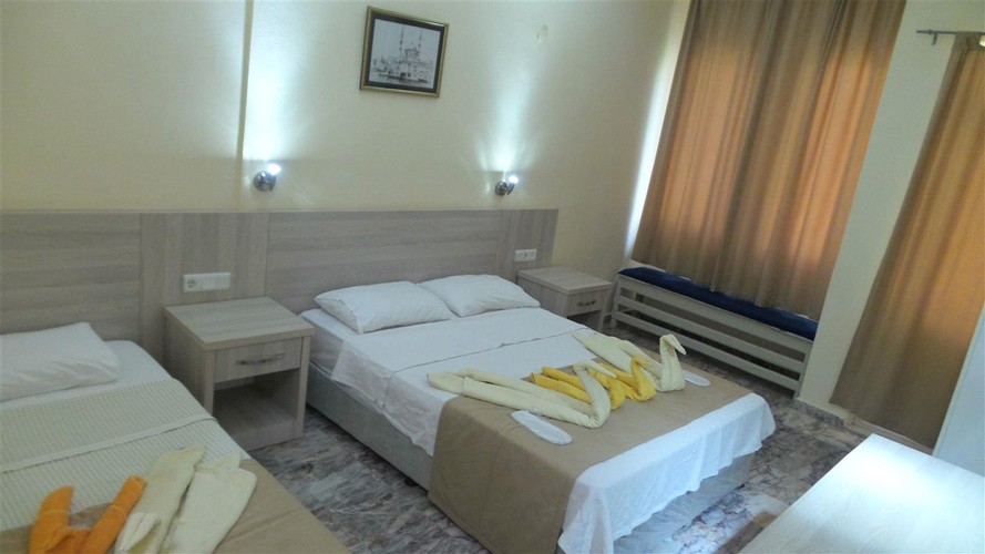 Standard Room (3 Person)