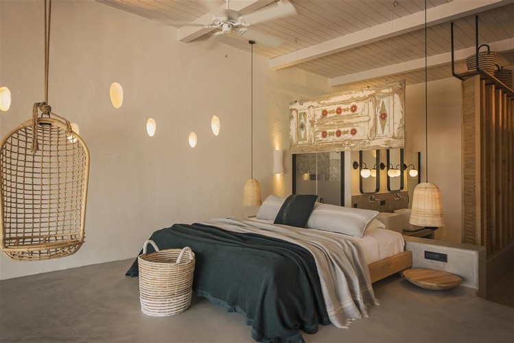 Suit Teras Katı Oda