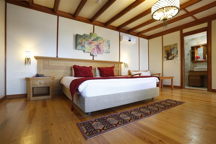 Queen Room (Jacuzzi)