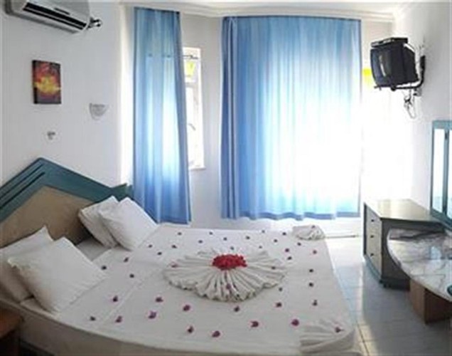 Standard Room (3 Person)