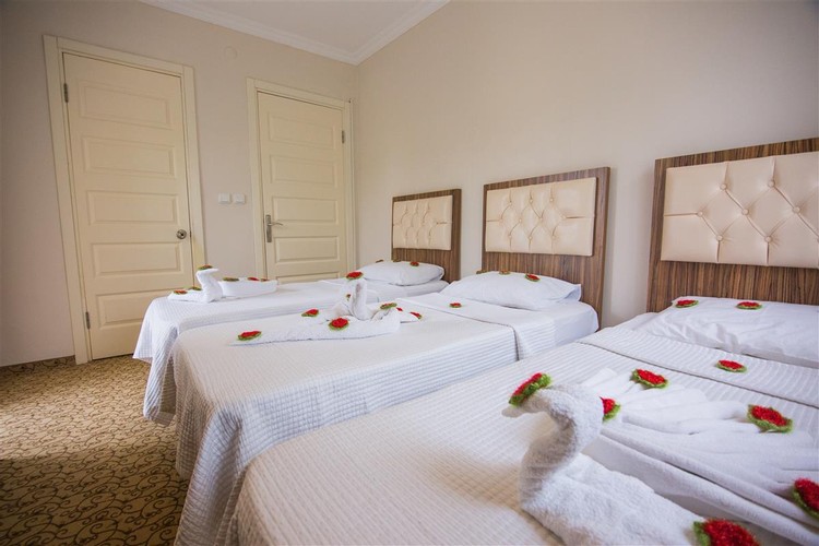 Standard Room (3 Person)