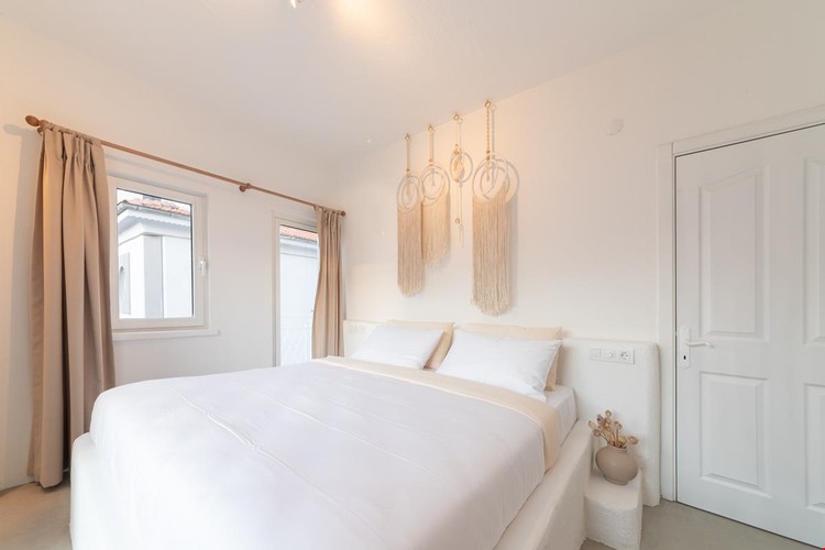  Bohemian Apartment With Terrace