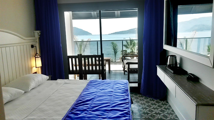 Suit Teras Oda (Teraslı)