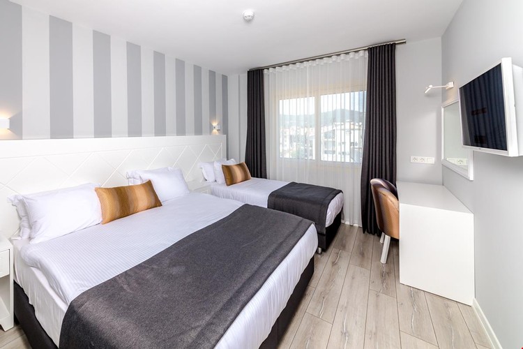 Standard Room (3 Person)