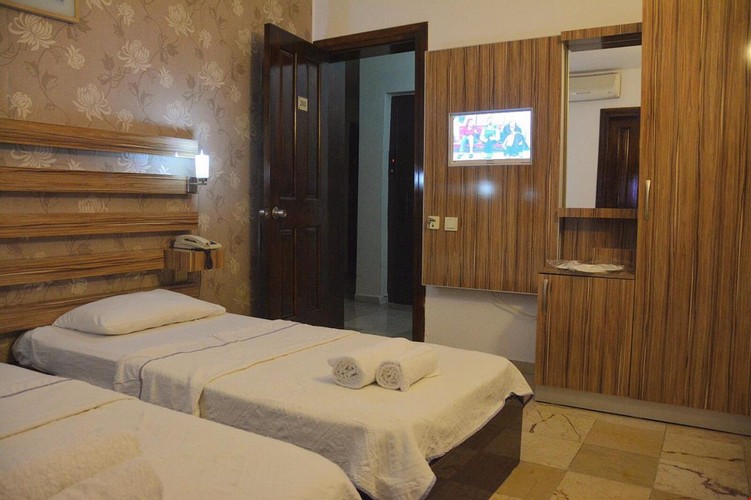 Standart Oda, Dağ Manzaralı