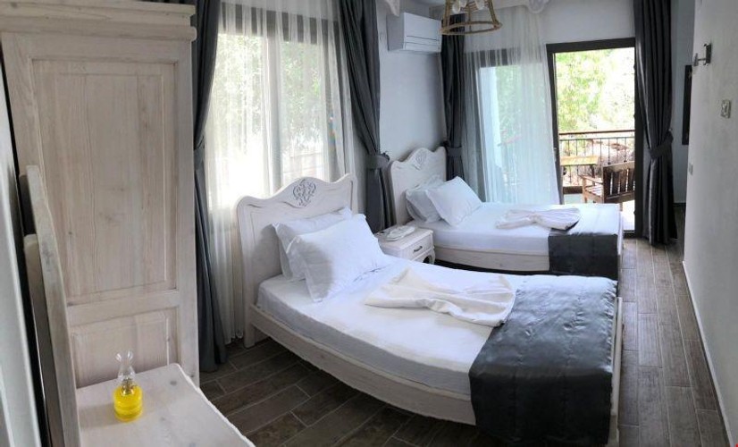 Standart Oda, Kısmi Deniz Manzaralı