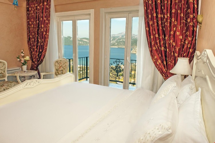 Deluxe Room, Garden View