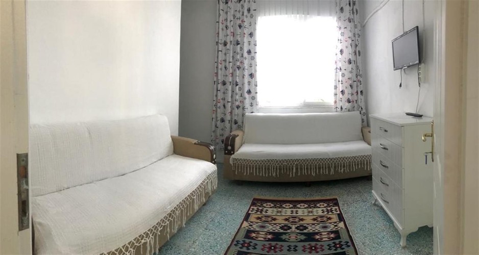 Family Room, Garden View (Balcony, Kitchen)