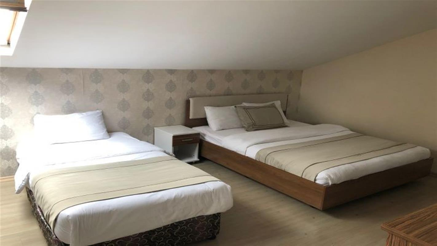 Teras Katı (3 Kişilik)