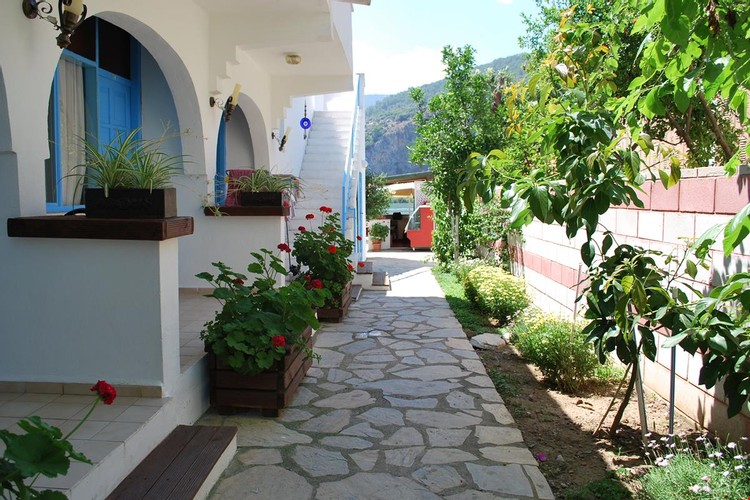 Standard Room, Garden View