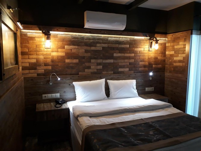 Deluxe Room (Kitchen)