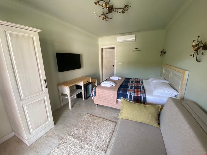 Suite Room, Garden View (Balcony)