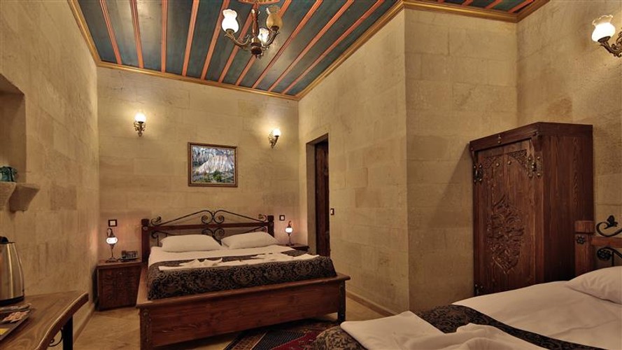 Deluxe Oda (3 Kişilik)