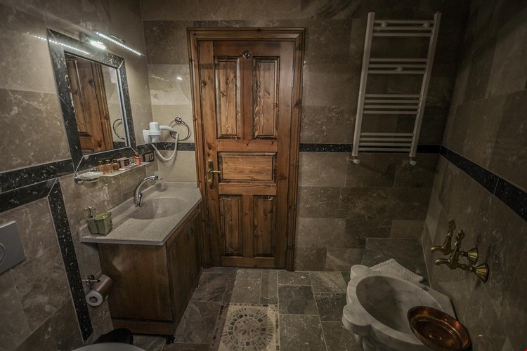 Deluxe Iki Ayrı Yataklı Oda