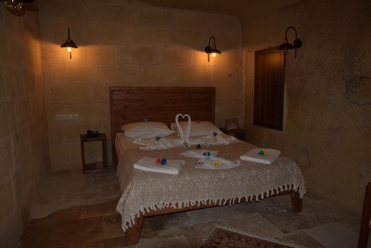Cave Suite Room