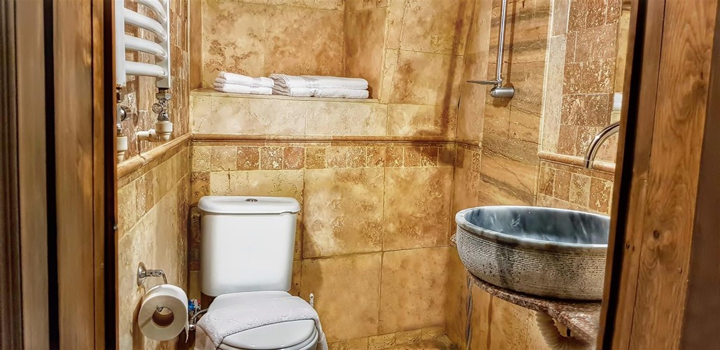 Suite Room (Jacuzzi)