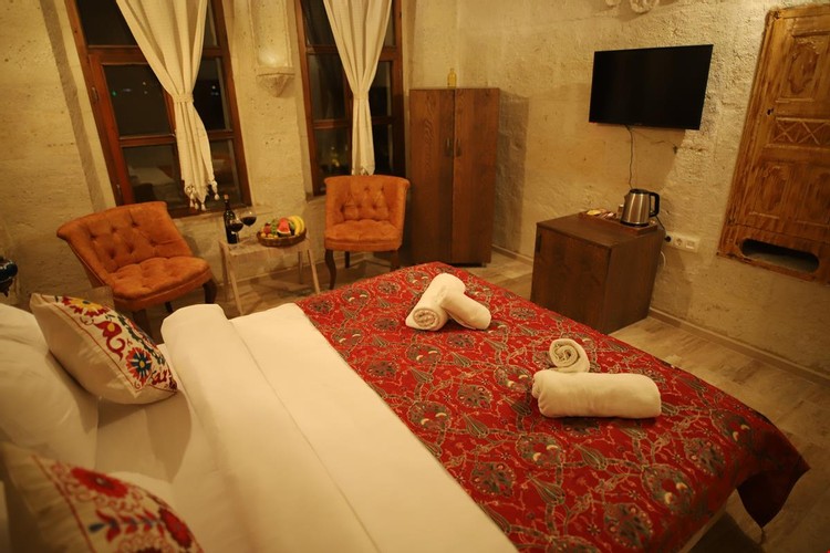 Deluxe Superior Room