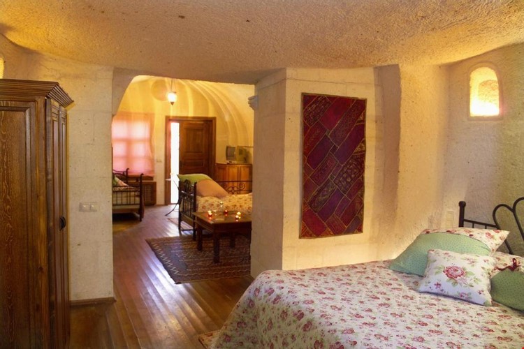 Aile Cave Suit Odası