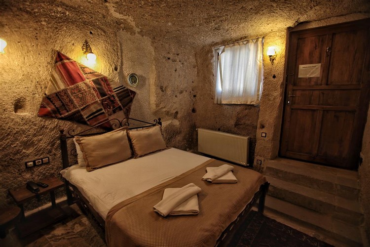 Cave Suite Room