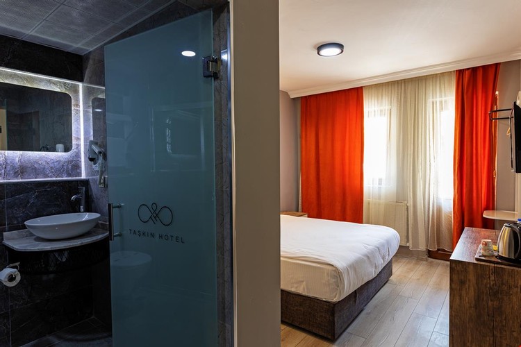 Standart Oda (Balkonlu)