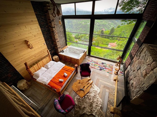 Royal King Suit Oda (Jakuzi)