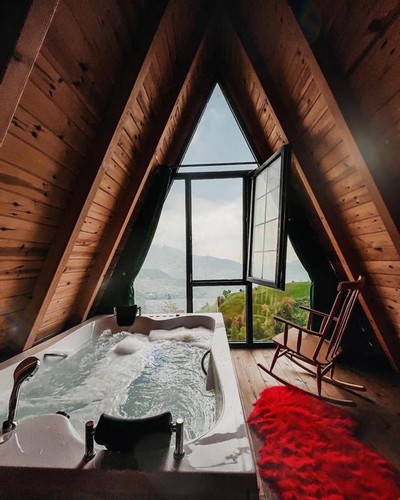 Suite Room (Jacuzzi)