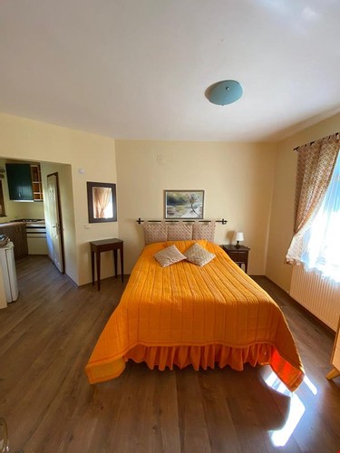 Apart, Mountain View (4 Person)