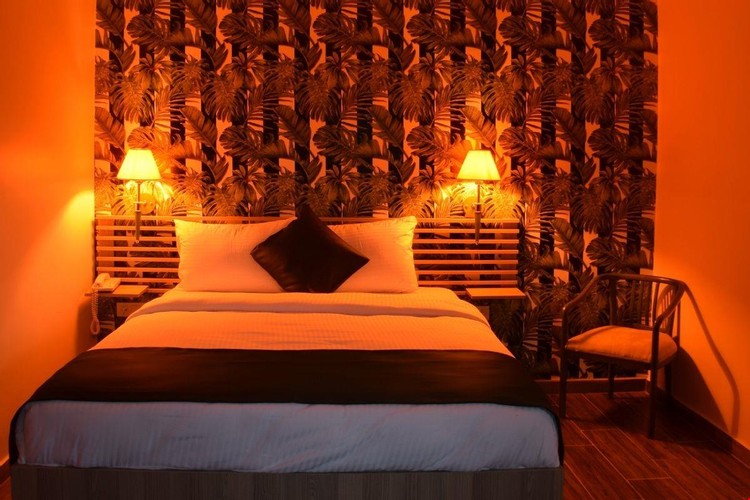 Family Room, Garden View