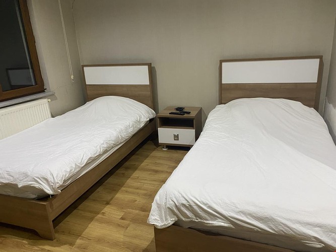 Economy Room