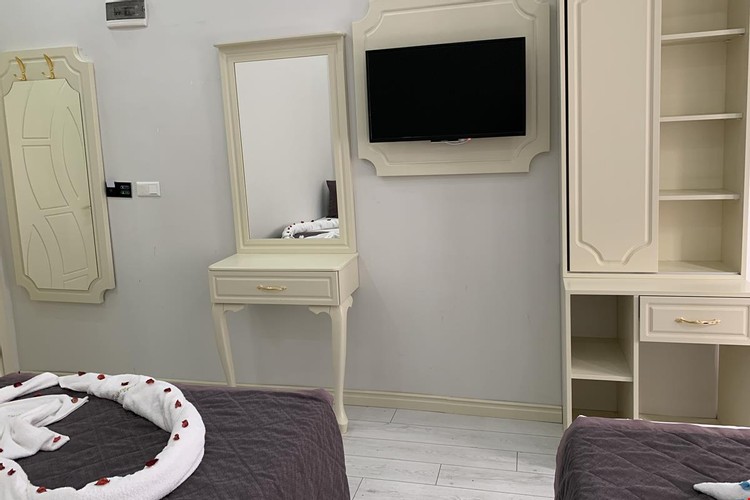 Standard Room (3 Person)