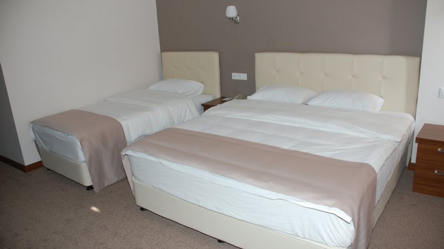 Standard Room (3 Person)