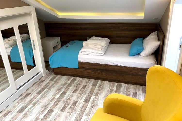 Terrace Room (3 Person, Terrace)