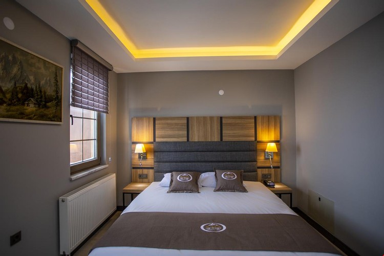 Suite Room, Mountain View