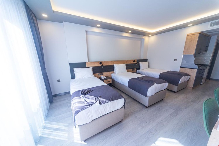 Standard Room (3 Person)