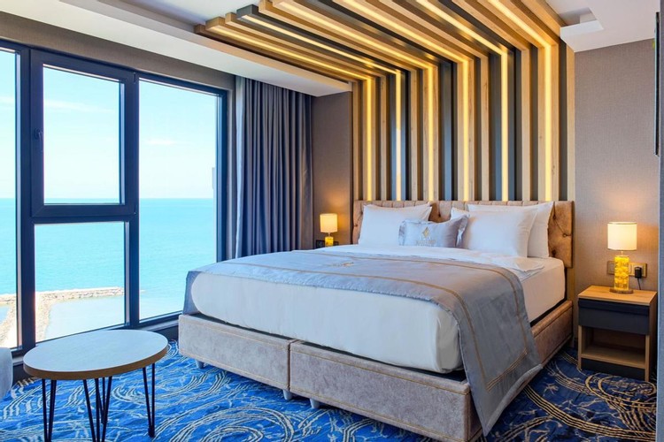 Superior Oda, Deniz Manzaralı