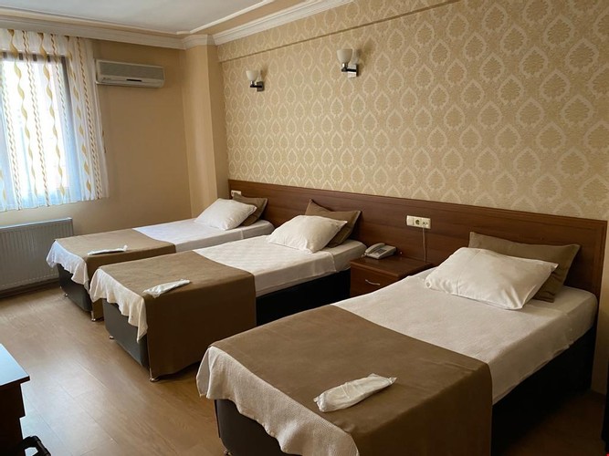 Standard Room (3 Person)