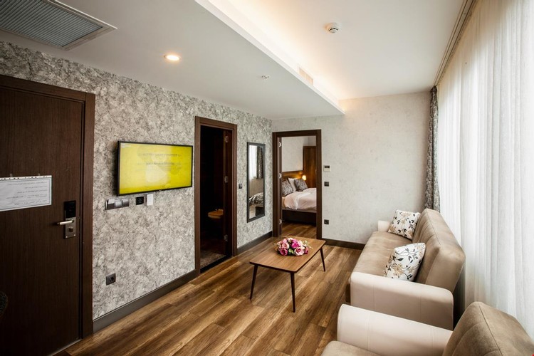 Suite Room, Garden View