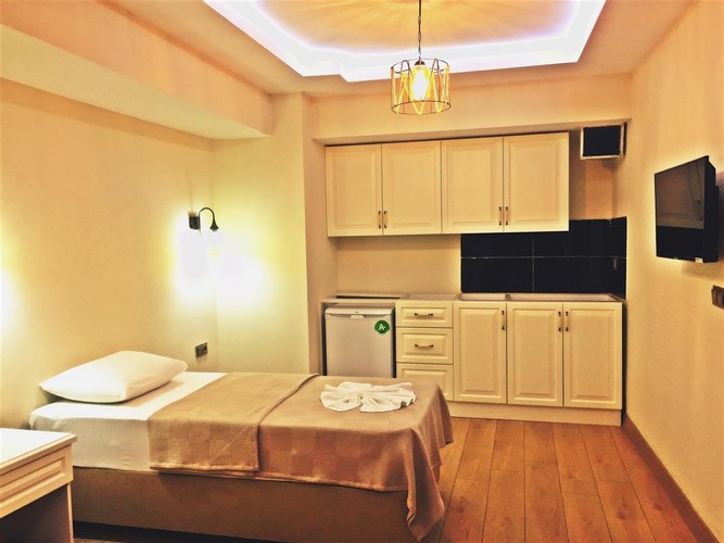 Standard Room (3 Person)