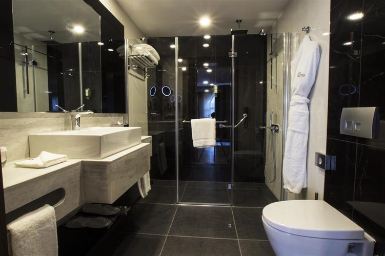 Junior Suit Oda, Deniz Manzaralı