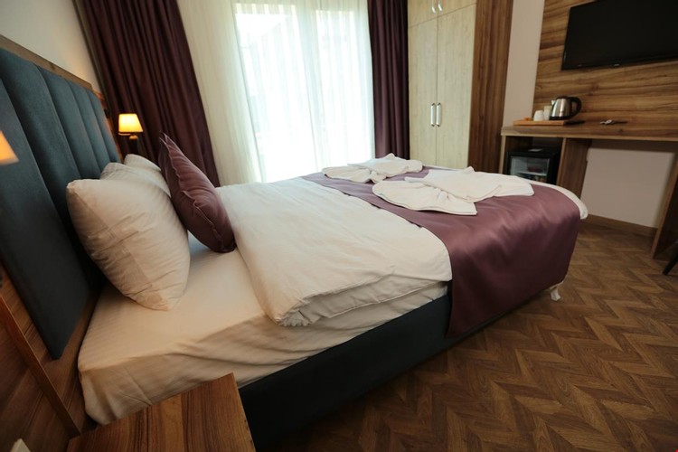 Standard Room (1 Person)