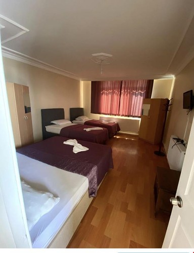 Standard Room (4 Person)