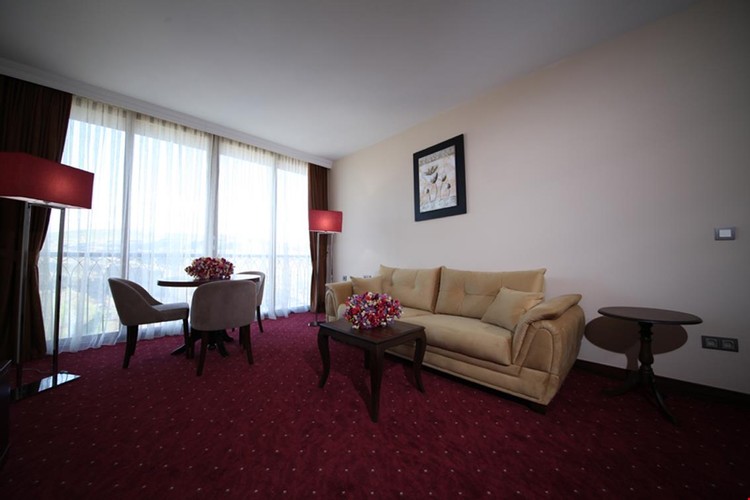 Standard Room (3 Person)