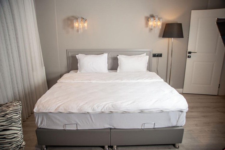 Standart Oda, Dağ Manzaralı