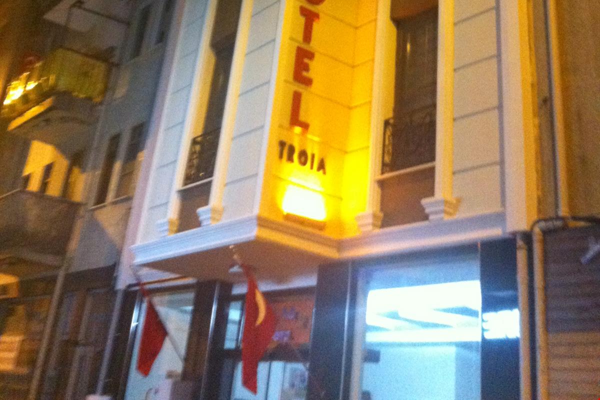 Ador Troia Hotel