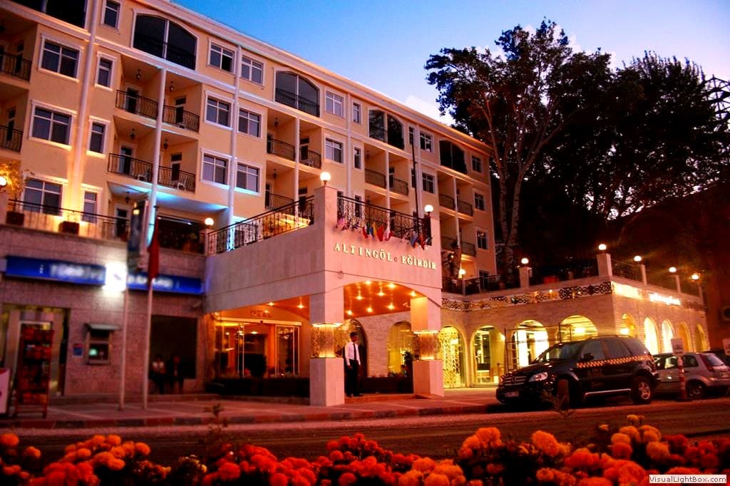 Altingol Hotel Isparta Rezervasyon Otelz Com